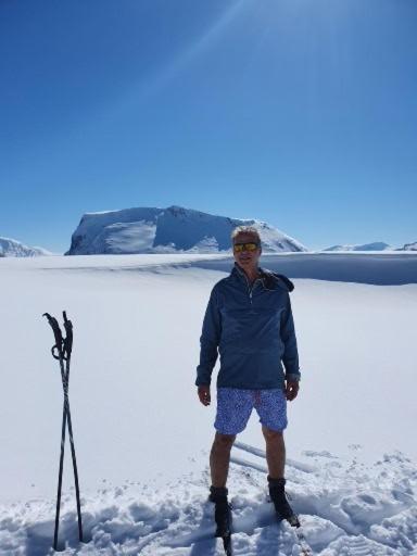 Moderne Panoramaleilighet 3-Roms I Olden Luaran gambar
